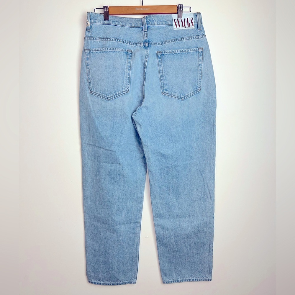 MOTHER Snacks Double Stack Ankle Jeans - Picture 7 of 12
